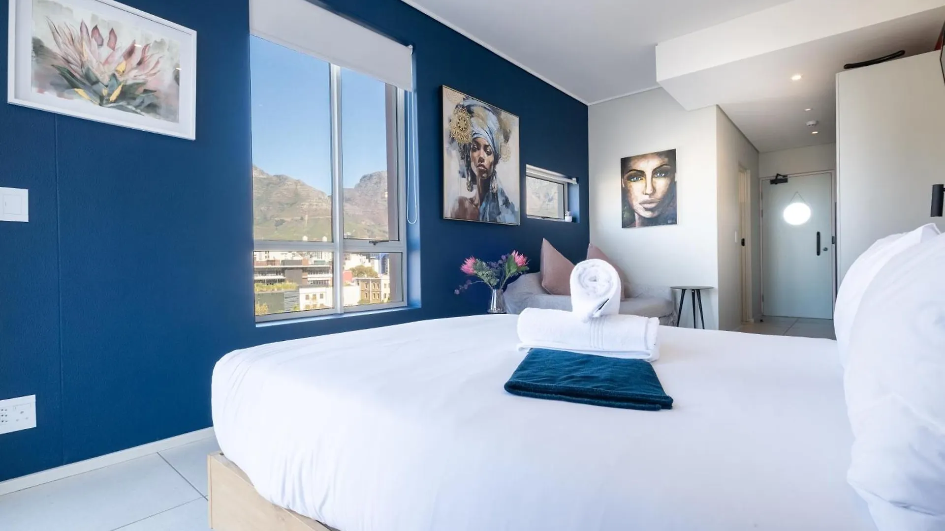 The Rose 506: Studio Apartment With Rooftop Pool Κέιπ Τάουν