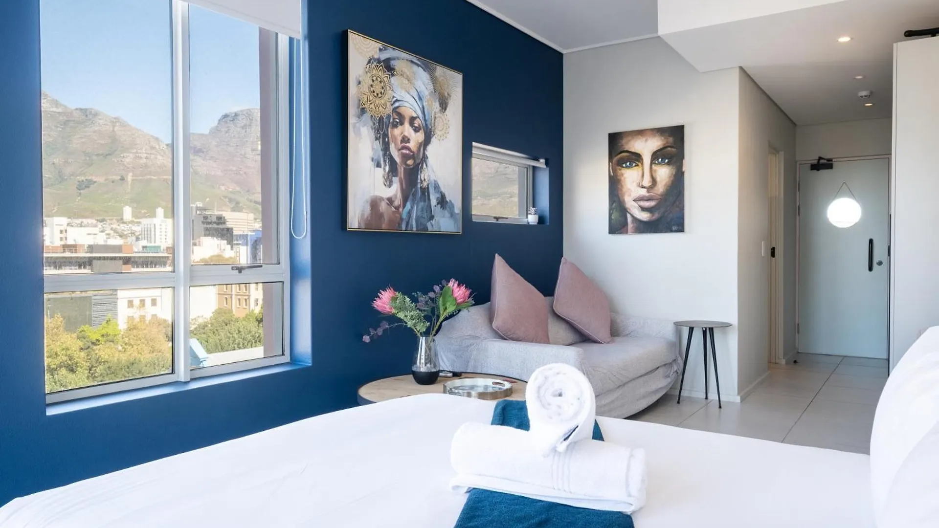 The Rose 506: Studio Apartment With Rooftop Pool Κέιπ Τάουν